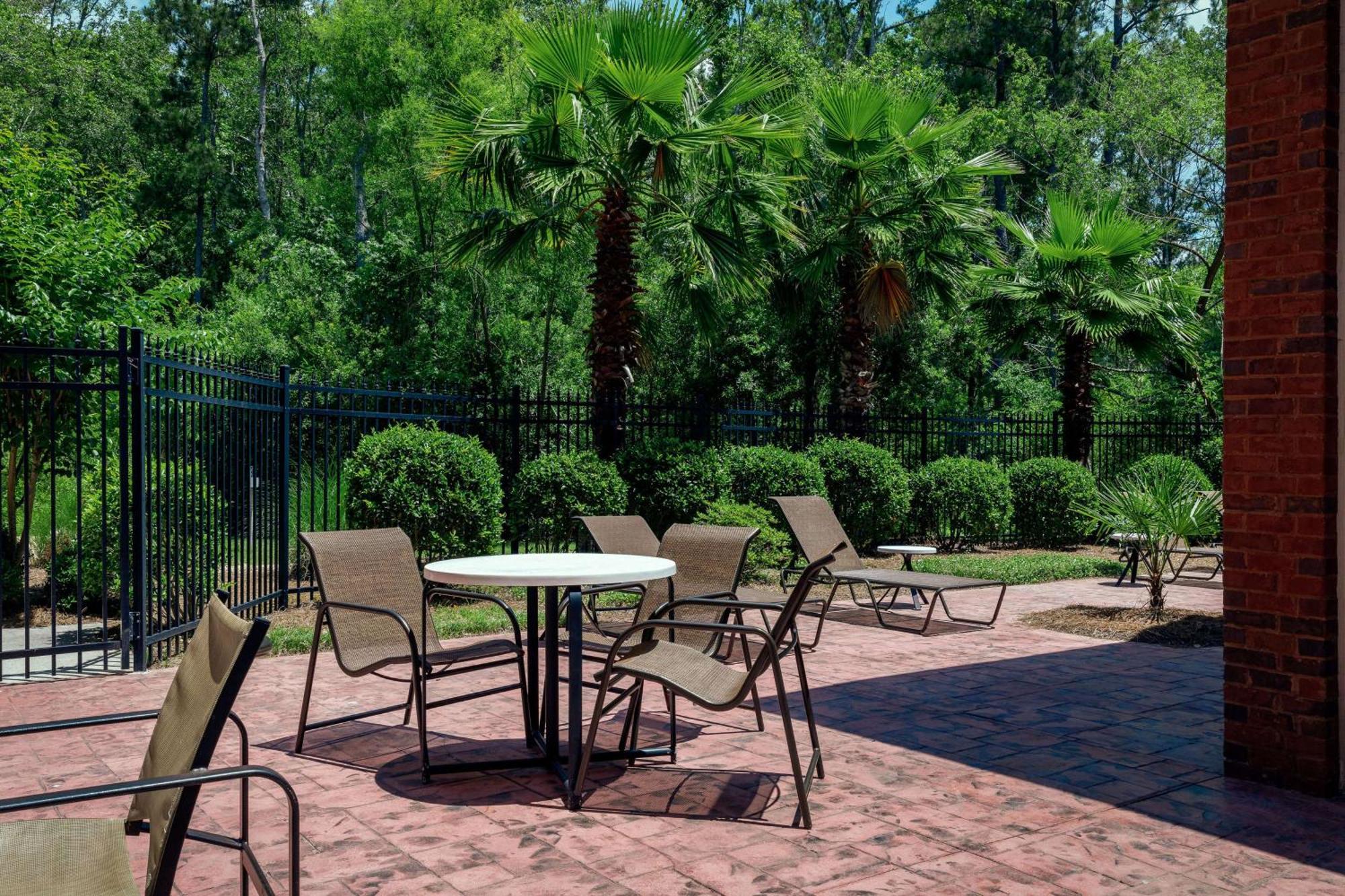 Doubletree By Hilton Hotel Savannah Airport Экстерьер фото
